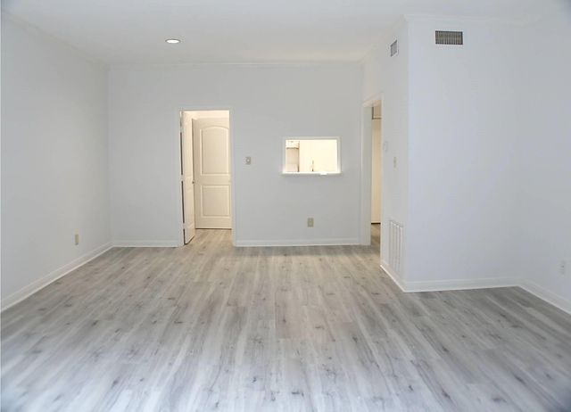 2425 Underwood Street 157, Houston, TX 77030