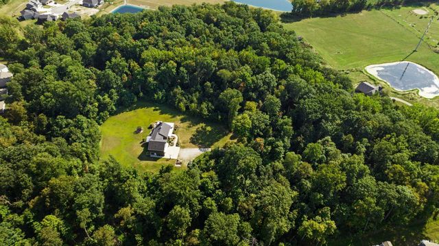 14516 Lima Road, Fort Wayne, IN 46818