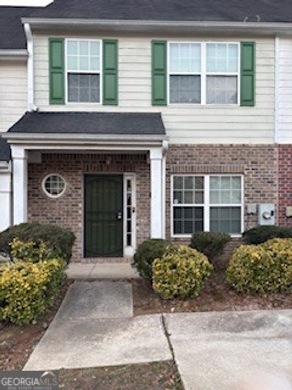 290 Brookview Dr, Riverdale, GA 30274