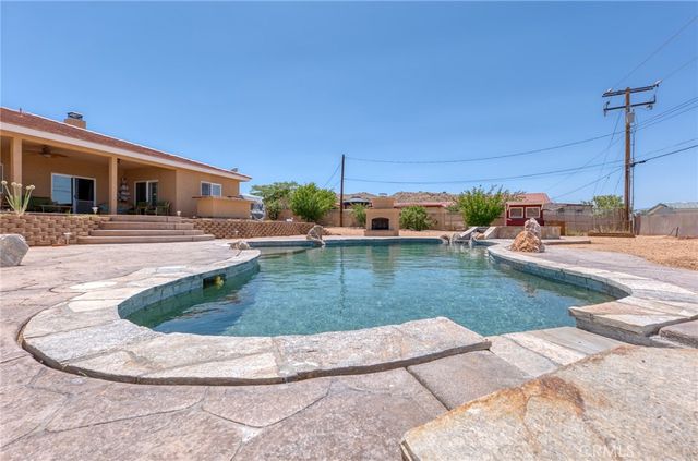 58598 Santa Maria Drive, Yucca Valley, CA 92284