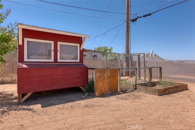 58598 Santa Maria Drive, Yucca Valley, CA 92284