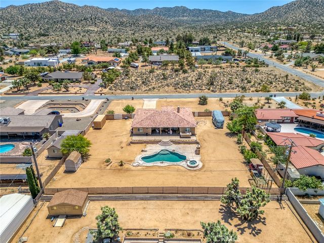 58598 Santa Maria Drive, Yucca Valley, CA 92284