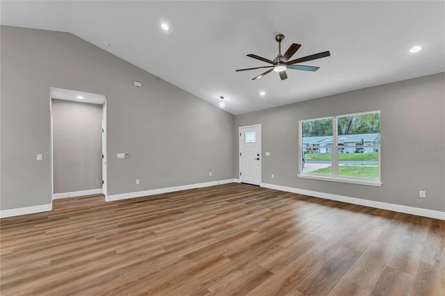 379 S ORANGE AVENUE, Orange City, FL 32763