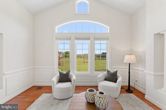 35047 SNICKERSVILLE TPKE, Round Hill, VA 20141
