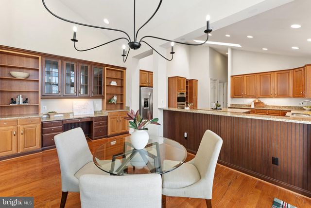 35047 SNICKERSVILLE TPKE, Round Hill, VA 20141