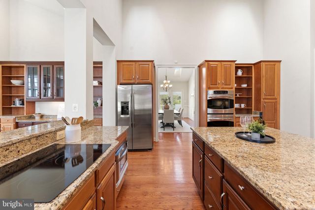 35047 SNICKERSVILLE TPKE, Round Hill, VA 20141