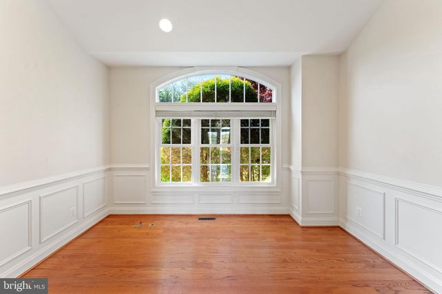35047 SNICKERSVILLE TPKE, Round Hill, VA 20141