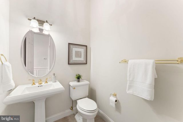 35047 SNICKERSVILLE TPKE, Round Hill, VA 20141
