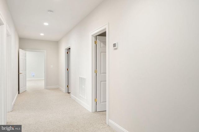 35047 SNICKERSVILLE TPKE, Round Hill, VA 20141