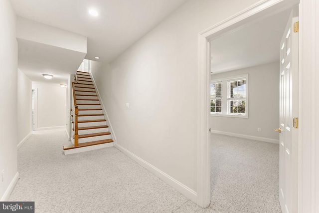 35047 SNICKERSVILLE TPKE, Round Hill, VA 20141
