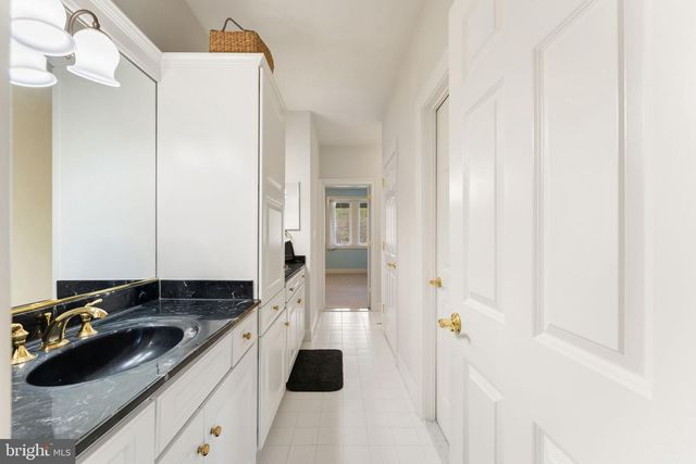35047 SNICKERSVILLE TPKE, Round Hill, VA 20141
