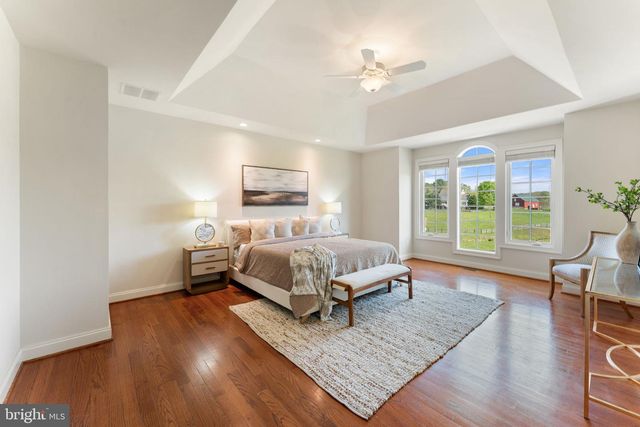 35047 SNICKERSVILLE TPKE, Round Hill, VA 20141