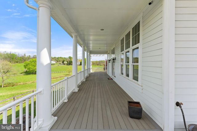 35047 SNICKERSVILLE TPKE, Round Hill, VA 20141