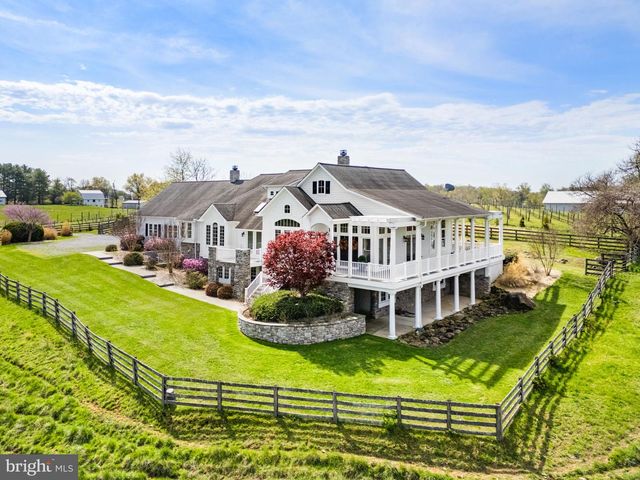 35047 SNICKERSVILLE TPKE, Round Hill, VA 20141
