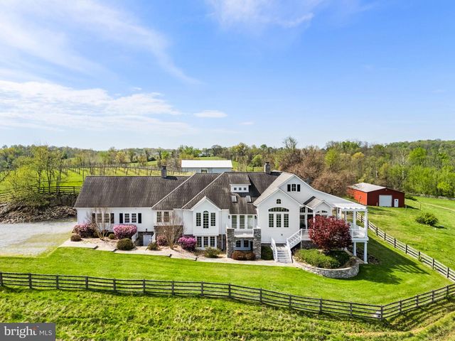 35047 SNICKERSVILLE TPKE, Round Hill, VA 20141