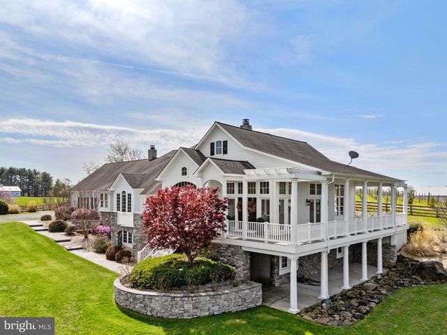 35047 SNICKERSVILLE TPKE, Round Hill, VA 20141