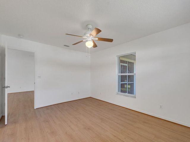 11171 Airport Drive, Sebastian, FL 32958