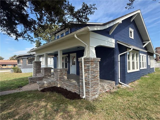 412 N 8th Street, Independence, KS 67301