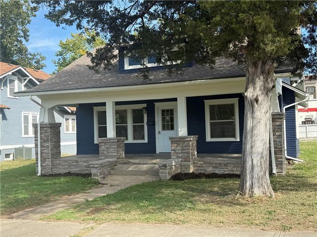 412 N 8th Street, Independence, KS 67301