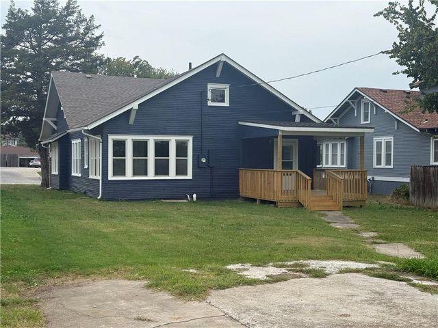 412 N 8th Street, Independence, KS 67301