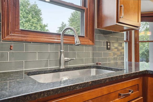 3437 River Narrows Road, Hilliard, OH 43026