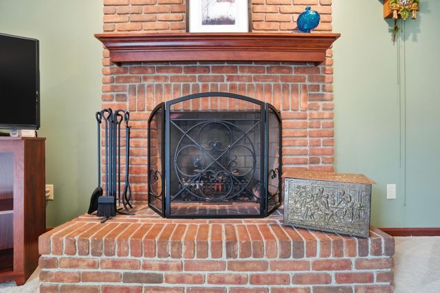 3437 River Narrows Road, Hilliard, OH 43026