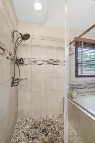 3437 River Narrows Road, Hilliard, OH 43026