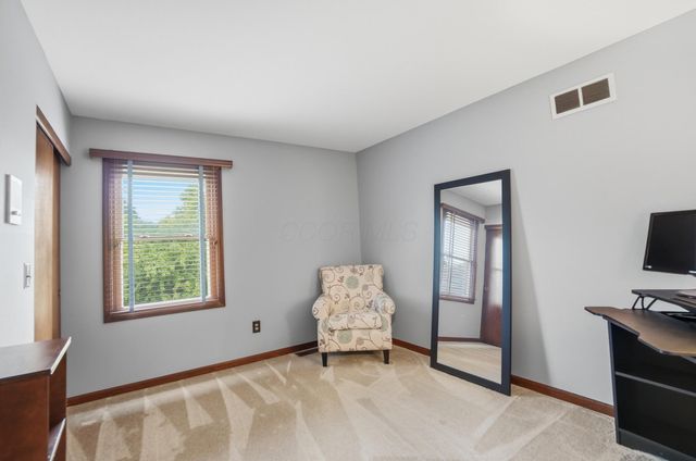 3437 River Narrows Road, Hilliard, OH 43026
