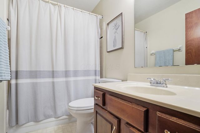 3437 River Narrows Road, Hilliard, OH 43026
