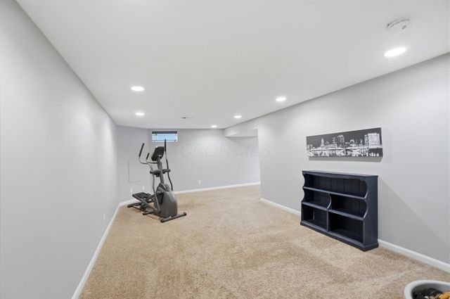 3437 River Narrows Road, Hilliard, OH 43026