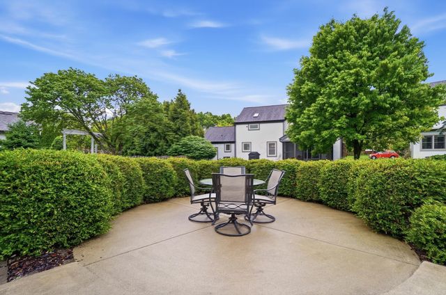 3437 River Narrows Road, Hilliard, OH 43026