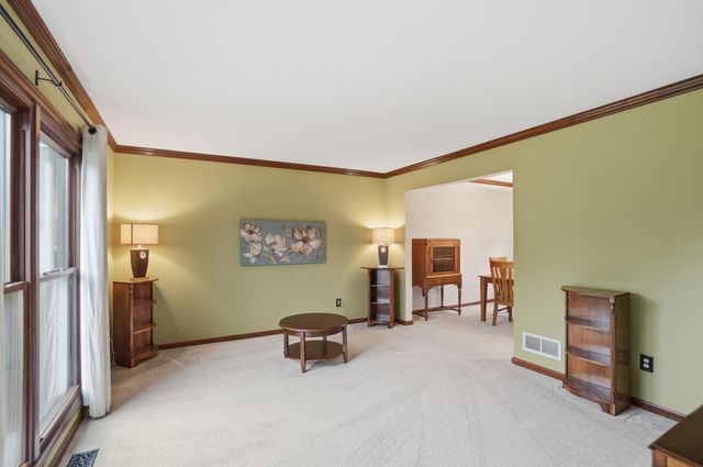 3437 River Narrows Road, Hilliard, OH 43026