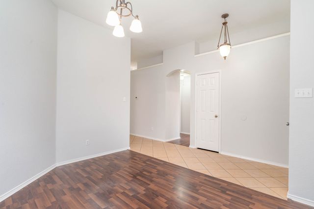 5548 Norris Drive, The Colony, TX 75056