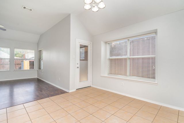 5548 Norris Drive, The Colony, TX 75056