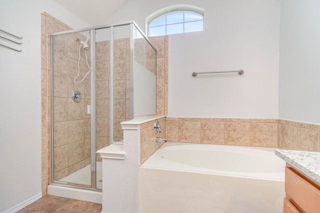 5548 Norris Drive, The Colony, TX 75056