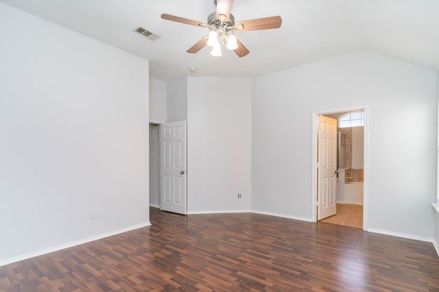 5548 Norris Drive, The Colony, TX 75056