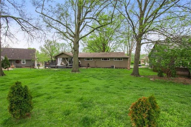 205 Saponi Lane, Lake Winnebago, MO 64034