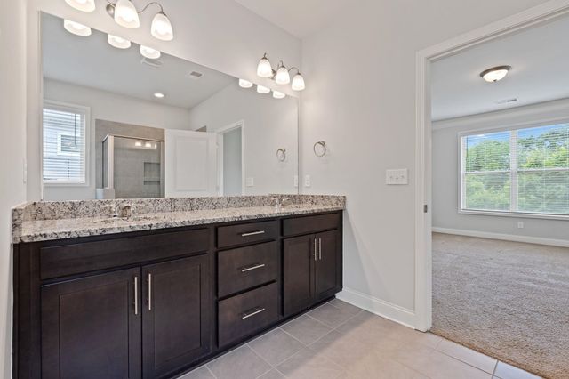 854 Deepwood Court, Boiling Springs, SC 29316