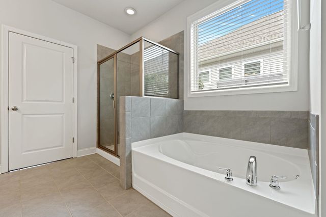854 Deepwood Court, Boiling Springs, SC 29316
