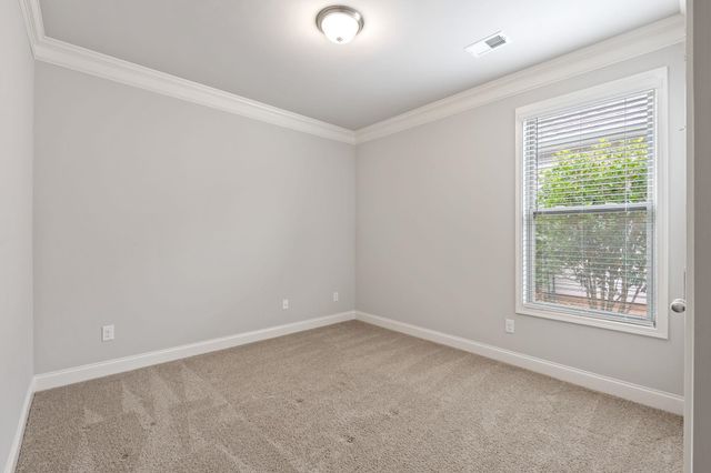 854 Deepwood Court, Boiling Springs, SC 29316