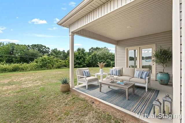 854 Deepwood Court, Boiling Springs, SC 29316