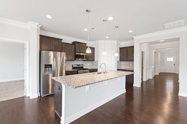 854 Deepwood Court, Boiling Springs, SC 29316