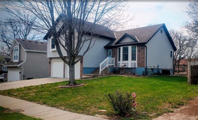 3220 S Bryn Mawr Drive, Independence, MO 64057