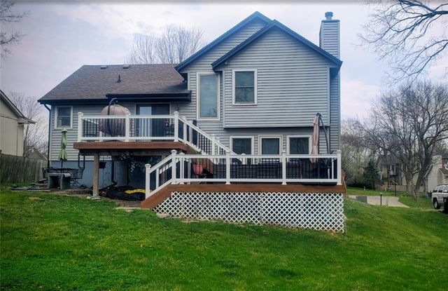 3220 S Bryn Mawr Drive, Independence, MO 64057