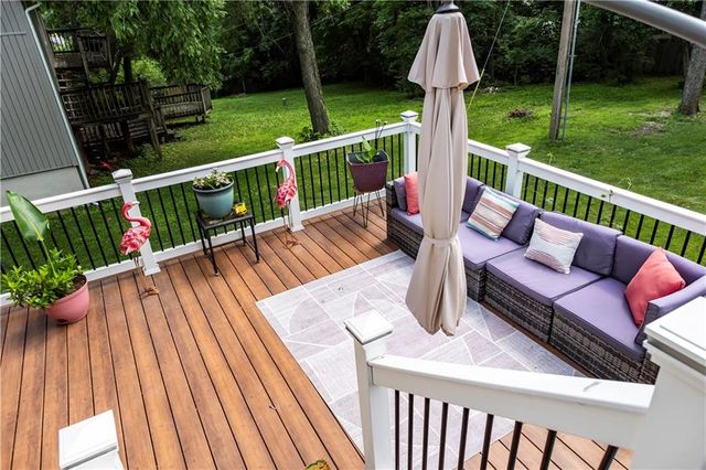 3220 S Bryn Mawr Drive, Independence, MO 64057