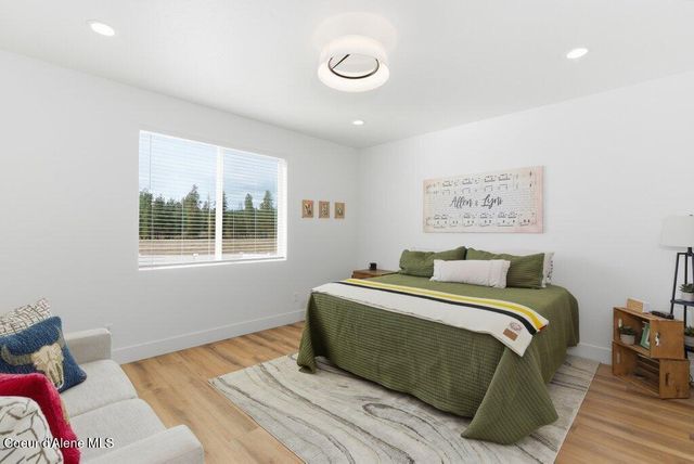 13457 N Bale St, Rathdrum, ID 83858