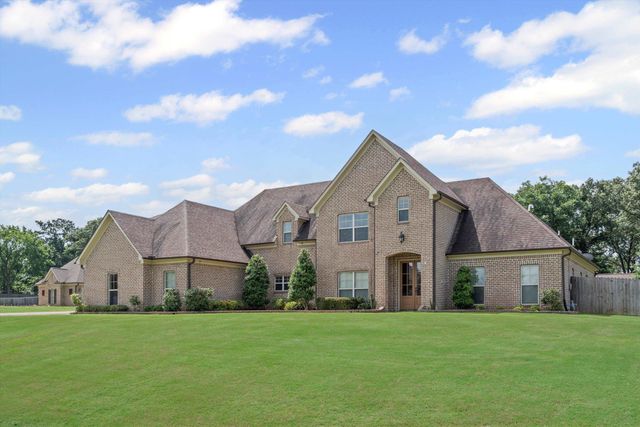 8691 DEHART DR, Olive Branch, MS 38654