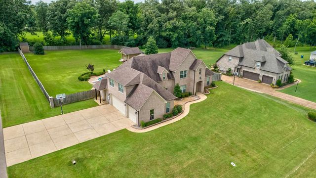 8691 DEHART DR, Olive Branch, MS 38654