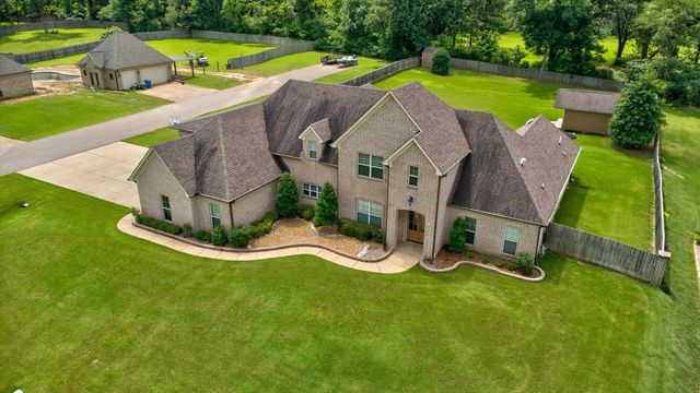 8691 DEHART DR, Olive Branch, MS 38654