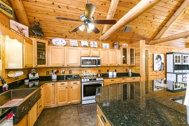 550 Middleton Road, Stonewall, LA 71078